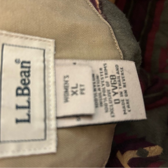 LL Bean Long Vintage Chore Jacket! Warm inner lining - Picture 2 of 7